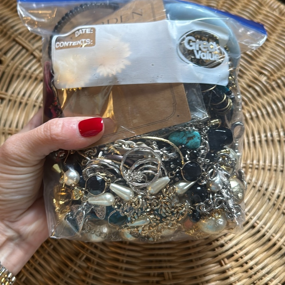 Mixed Jewelry Lot / Mystery Bag – Vintage & Modern – AS IS
